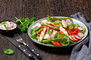 grilled Halloumi cheese, veggies and spinach salad