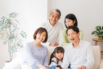 三世代家族ファミリー　