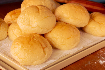 Bread loaves or baguettes are cooked using traditional baking flour ingredients.All fresh dough are available on the market.