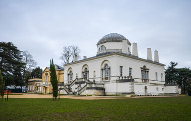Chiswick House and gardens - 434353363