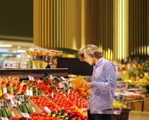 Man buying fruits and vegetables  at the market