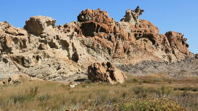 Roches fa&ccedil;onn&eacute;es par l'&eacute;rosion au Cap de Creus en Catalogne, pr&egrave;s de Cadaques.
