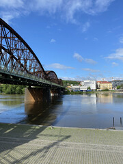 Obraz premium bridge over the river