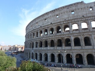 Naklejka na ściany i meble View Of Colosseum Against Sky