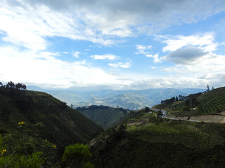 Fototapeta na wymiar ecuador roads lanscapes