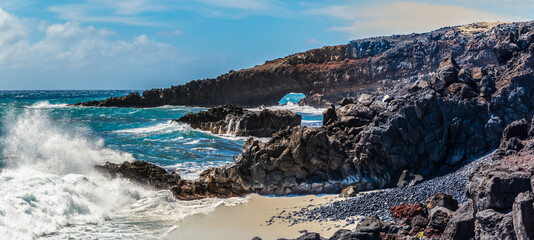 Sea Arch Formed in The Lava Flows on The Palani Highway, Maui, Hawaii, USA