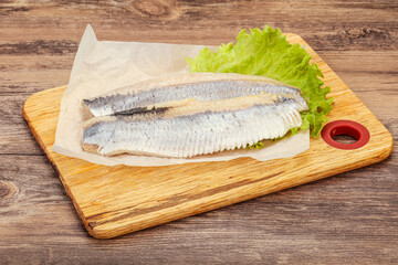 Herring fillet with salad leaves
