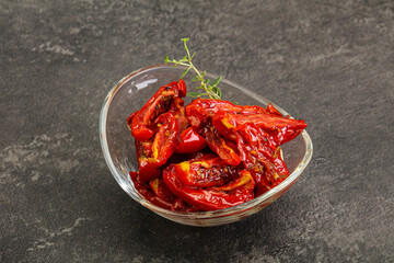 Sun-dried tomato in olive oil