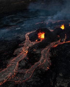 Aerial view of fresh lava streams from volcano eruption in Geldingadalur, Iceland.