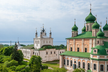 Fototapeta na wymiar Uspensky Goritsky Monastery. View of the cathedral from the bell tower. Pereslavl-Zalessky.
