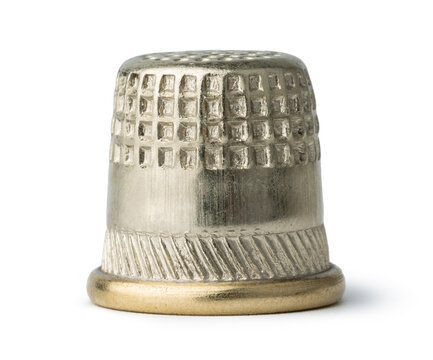 recommend clip art: Metal sewing thimble isolated on white