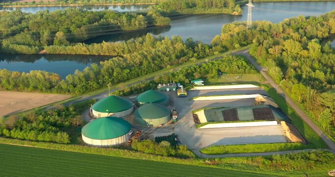 Umwelt Energieerzeugung Biomasse Biogasanlage regenerative Energie - co2 frei - emissionsfrei