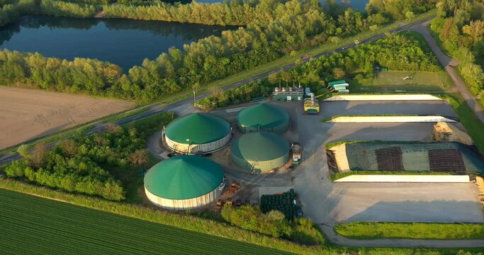 Umwelt Energieerzeugung Biomasse Biogasanlage regenerative Energie - co2 frei - emissionsfrei