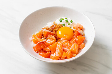 Japanese rice with fresh salmon raw and egg