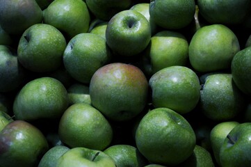 apples