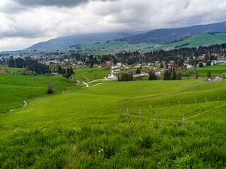Fototapeta na wymiar Mountain landscape with green hills in Italy 