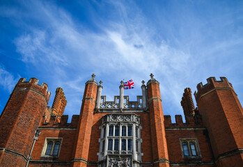 Hampton Court Palace - 434600594