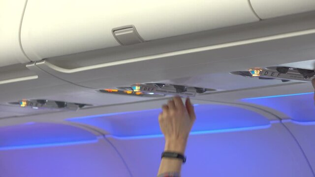 Turning on the air flow in the airplane in 4K