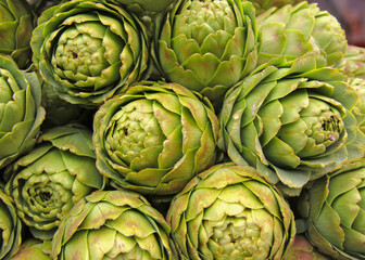 Fototapeta premium Green Artichoke in the market