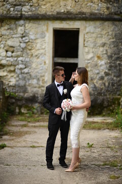 Beautiful wedding couple, Luxury married wedding couple, bride and groom posing in old city