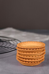 Homemade small tartlet pastry crusts without filling