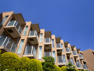 低層階の集合住宅　東京都