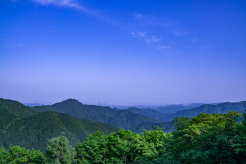 Fototapeta na wymiar 新緑の御岳山　長尾平からの風景