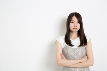 腕組みをして怒っている日本人女性 Canvas Print Canvas Prints 浩士 知原