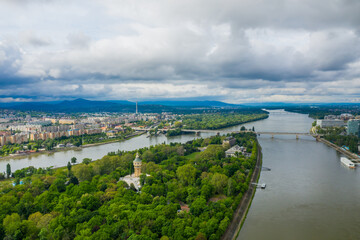 Fototapeta premium Establishing aerial view of Budapest, Hungary. Margaret Island in summer in the focus.