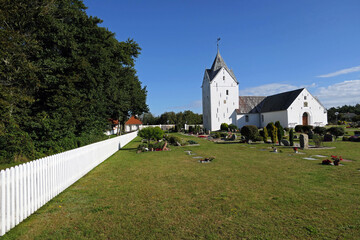 Die Kirche Sankt Clemens auf der Insel Römö - obrazy, fototapety, plakaty