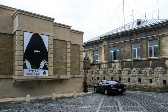 AZERBAIJAN, BAKU - Nowember 2009: The City streets of Baku. Architecture. 