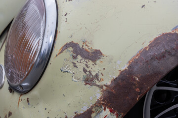 車のボディ 劣化とさび Car Body Deterioration And Rust Dents Wall Mural Norikko