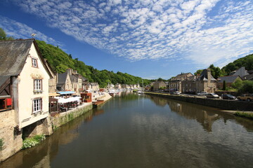 Fototapeta na wymiar Dinan, Francia. Bonita ciudad de la bretaña francesa.