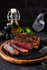 Foto auf Alu-Dibond Grilled marbled rib eye steak © Yulia Furman