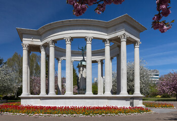 Welsh National War Memorial in Alexandra Gardens, Cathays Park, Cardiff, Wales, UK