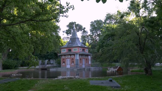 Casita del Pescador - El Retiro Park