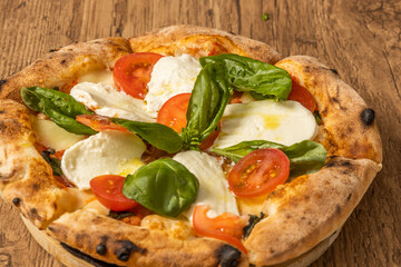  	ピッツア　Italian home-made pizza
