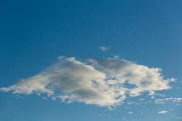 white clouds in the blue sky