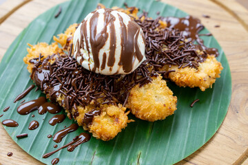 traditional thai dessert