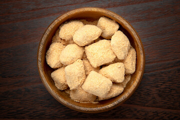 駄菓子の手作り黄粉飴