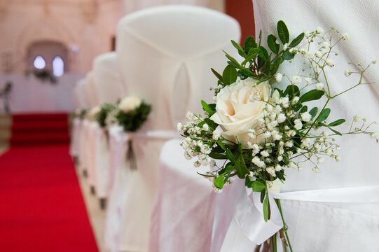 Flower arrangement for a wedding in a church