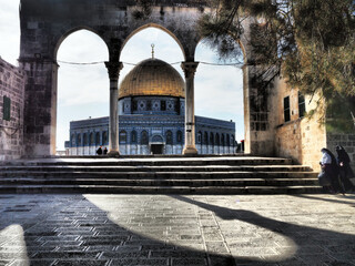 Le Dôme du Rocher sur l'esplanade des mosquées à Jérusalem