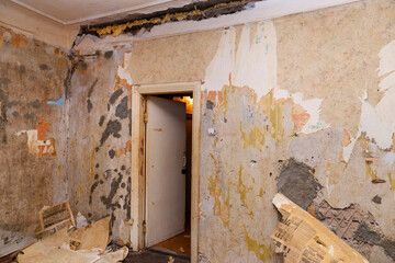 Russia. Saint-Petersburg. Major repairs of residential premises. Dilapidated housing.
