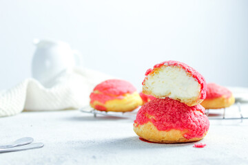  Red velvet craquelin choux (crispy cream puffs). Delicious French Choux Pastry Dessert with Tiger motifs on Top (Craquelin). selective focus.