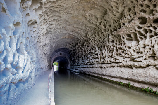 Le Tunnel de Malpas du Canal du Midi