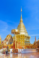 Fototapeta premium Wat Phra That Doi Suthep and golden pagoda, famous temple in Chiang Mai, north of Thailand