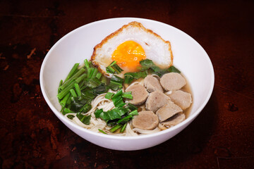 Flat noodle with Beef meetable soup