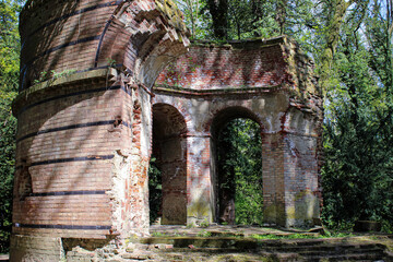 Forgotten mausoleum. Przelewice garden.