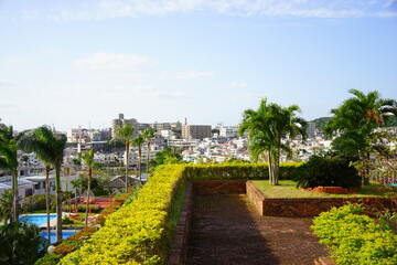 Obraz premium Aerial view of Naha city in Okinawa, japan. Panorama - 沖縄 那覇市の街並み