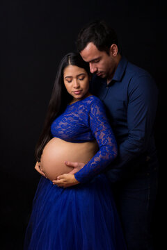 Pregnant woman studio shooting 